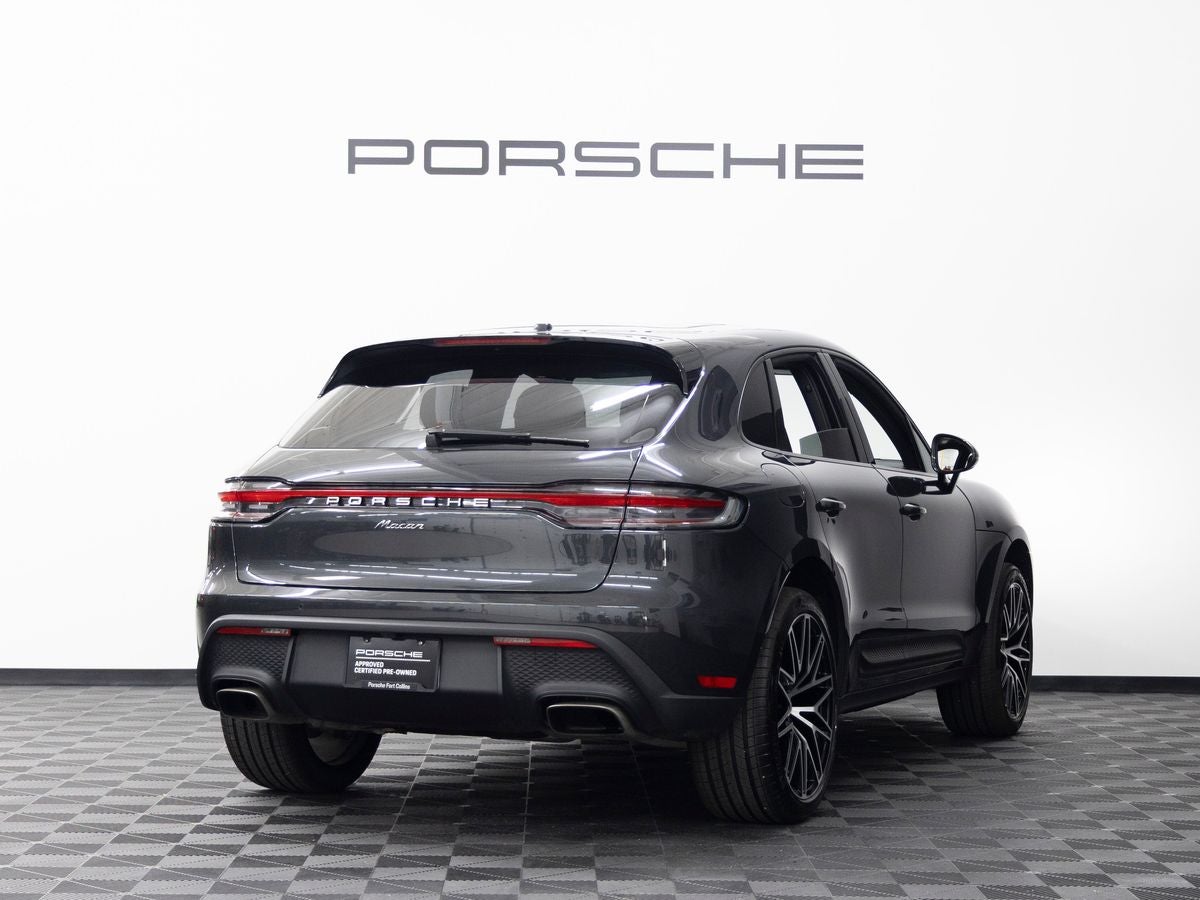 2026 Porsche Macan Base