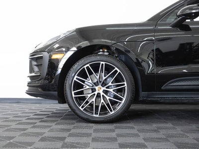 2026 Porsche Macan Macan