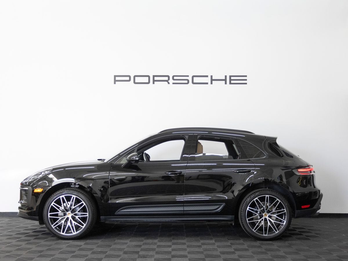 2026 Porsche Macan Macan