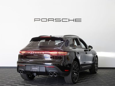 2026 Porsche Macan Macan