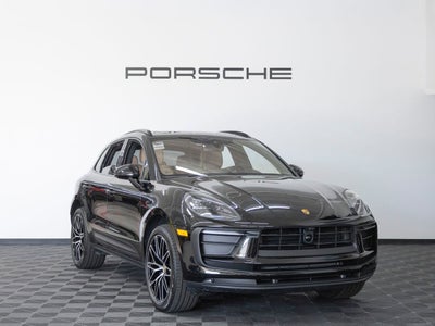 2026 Porsche Macan Macan