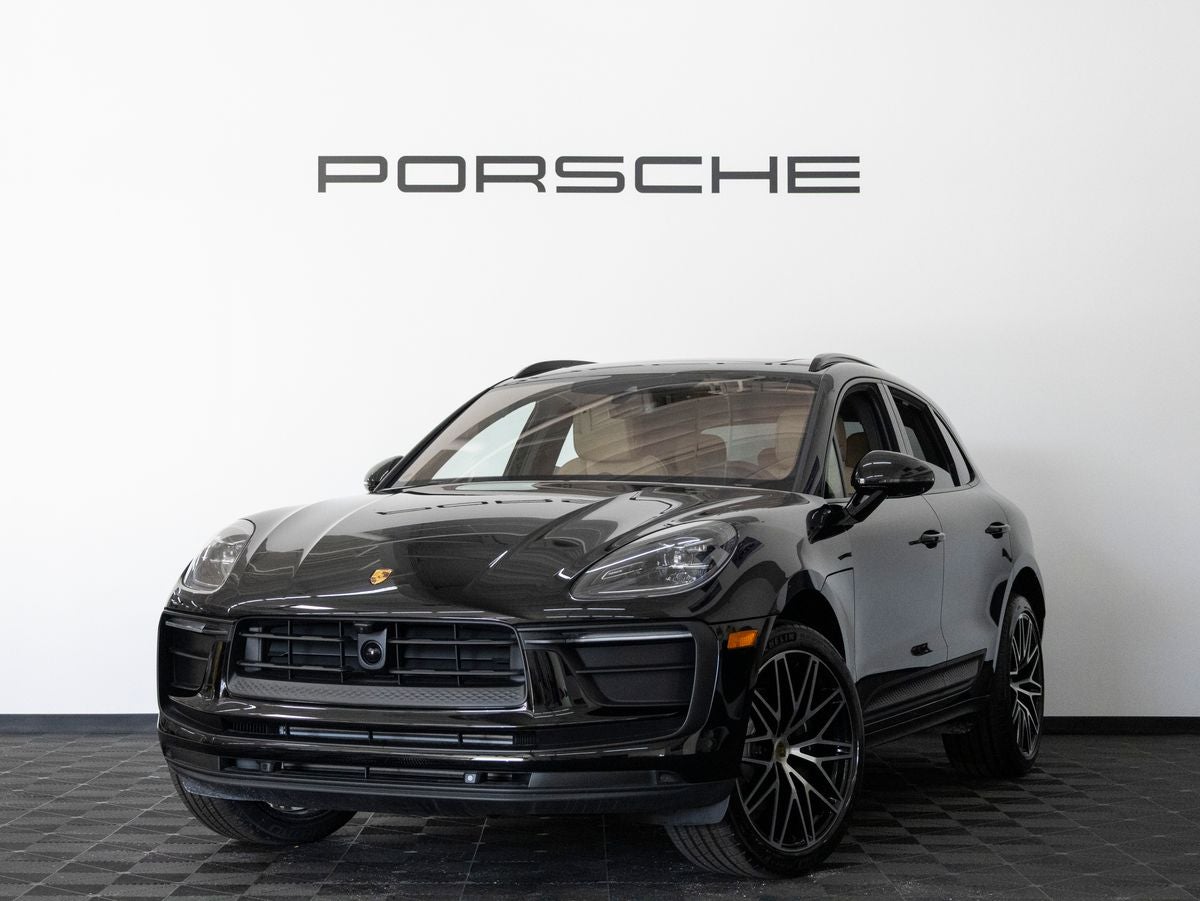 2026 Porsche Macan Macan