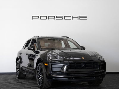 2026 Porsche Macan Macan