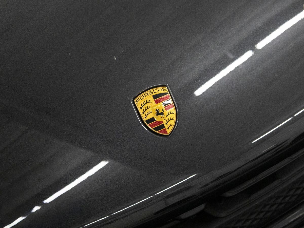 2023 Porsche Macan Macan (MY23)