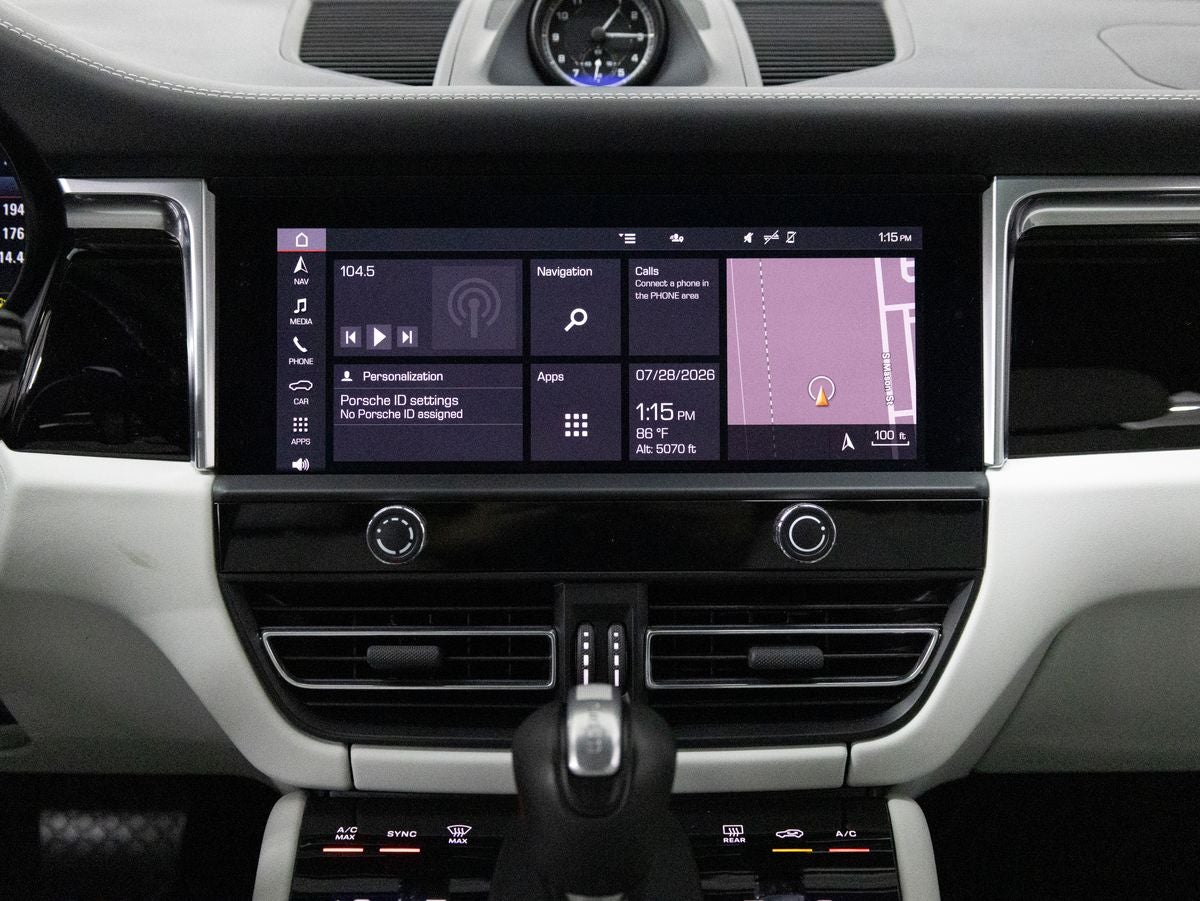 2023 Porsche Macan Macan (MY23)