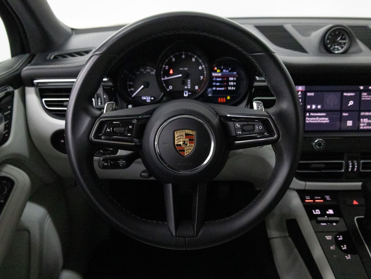 2023 Porsche Macan Macan (MY23)