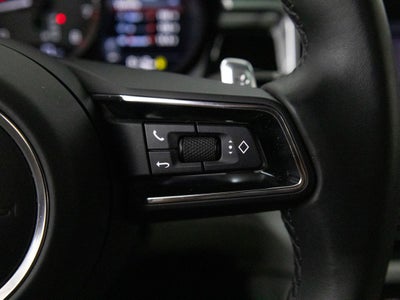 2023 Porsche Macan Macan (MY23)