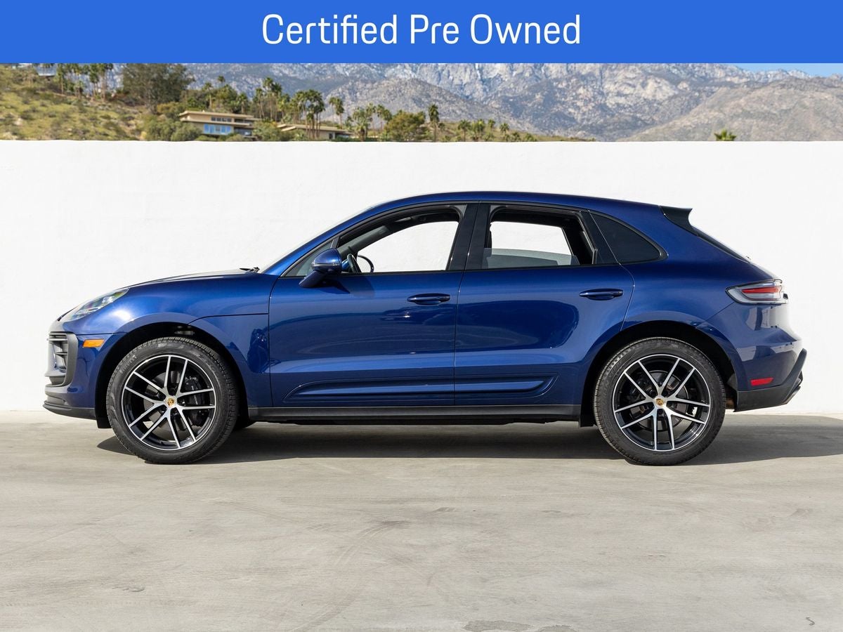 2025 Porsche Macan Base