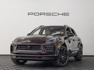 2026 Porsche Macan Base