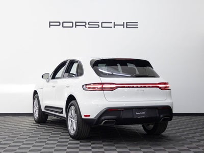 2026 Porsche Macan Base