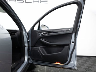 2025 Porsche Macan Macan