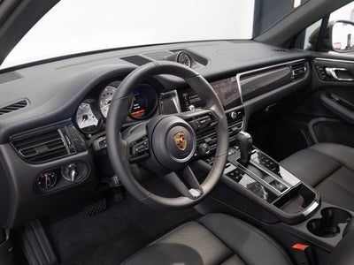 2026 Porsche Macan T