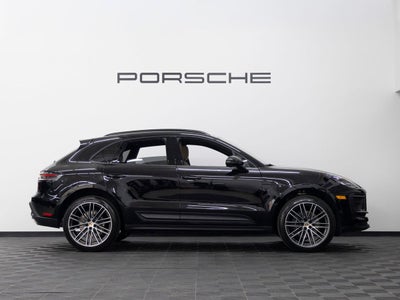 2026 Porsche Macan Base