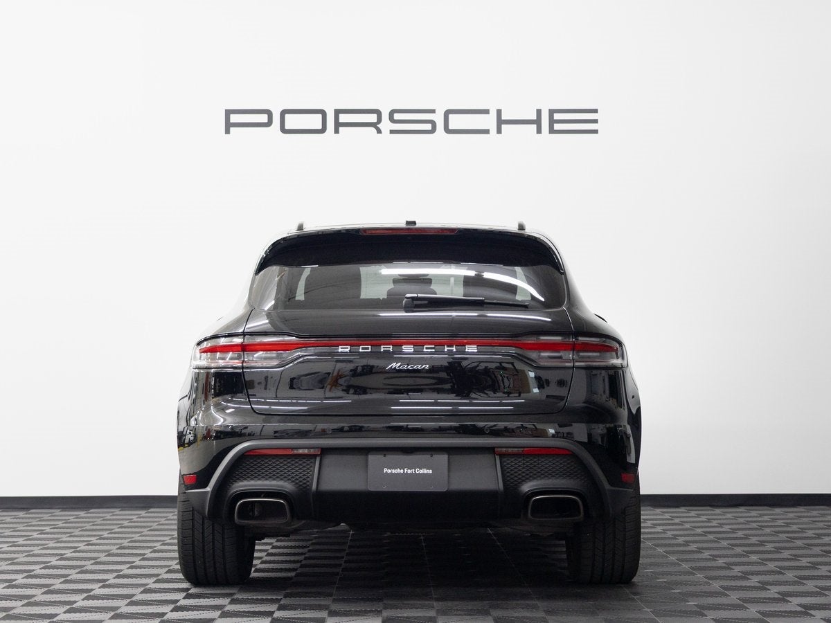 2024 Porsche Macan Base