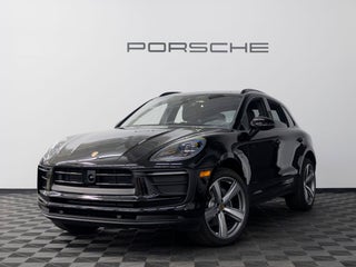 2026 Porsche Macan Base