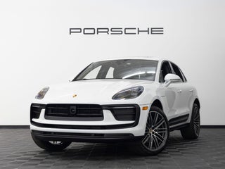 2026 Porsche Macan Base