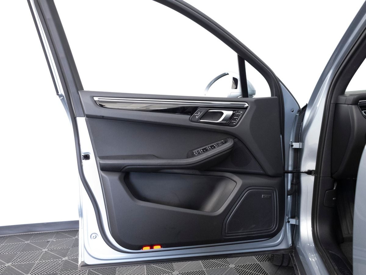 2024 Porsche Macan Macan