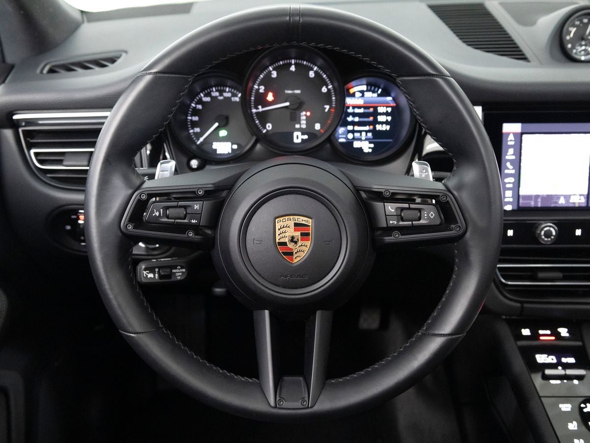2024 Porsche Macan Macan