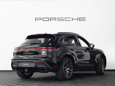 2025 Porsche Macan Base