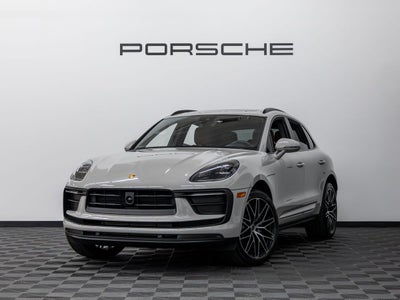2025 Porsche Macan Macan