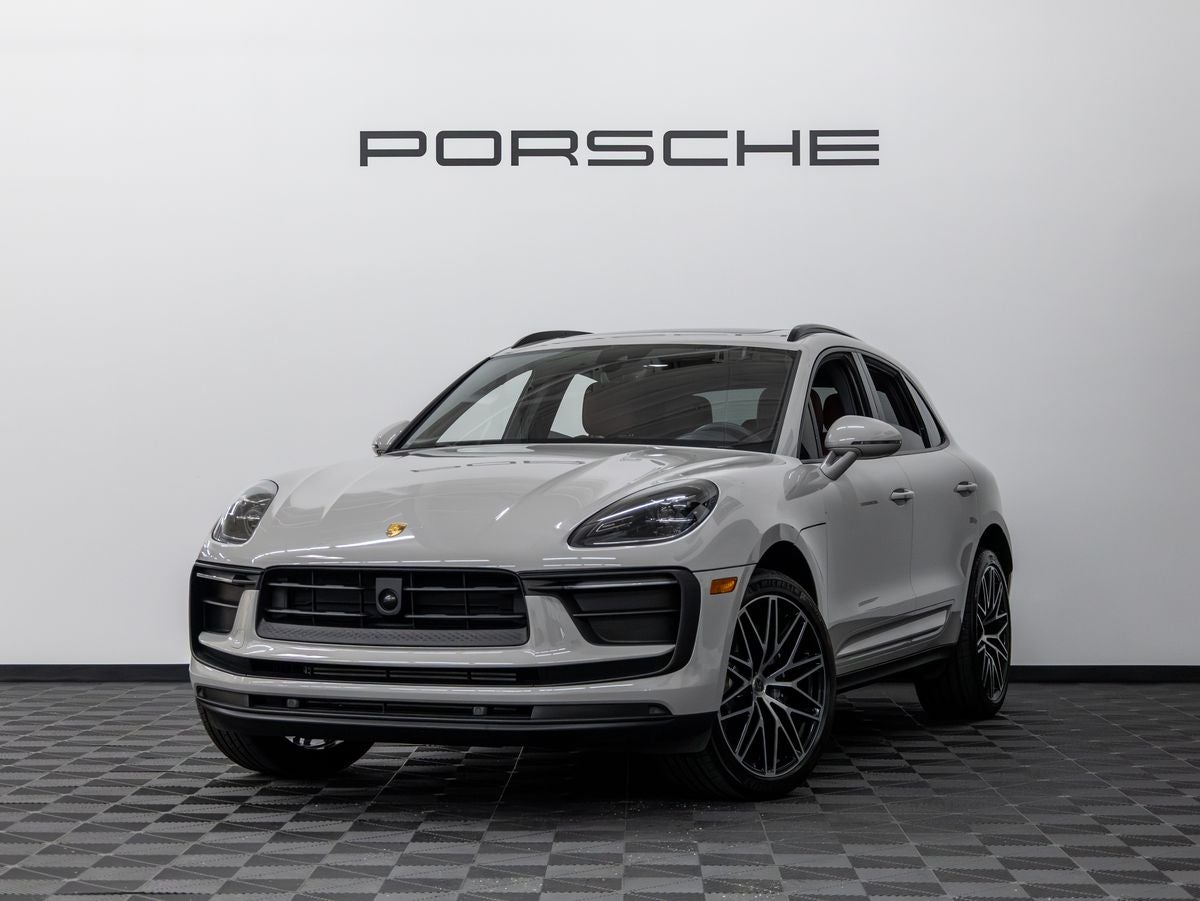 2025 Porsche Macan Macan