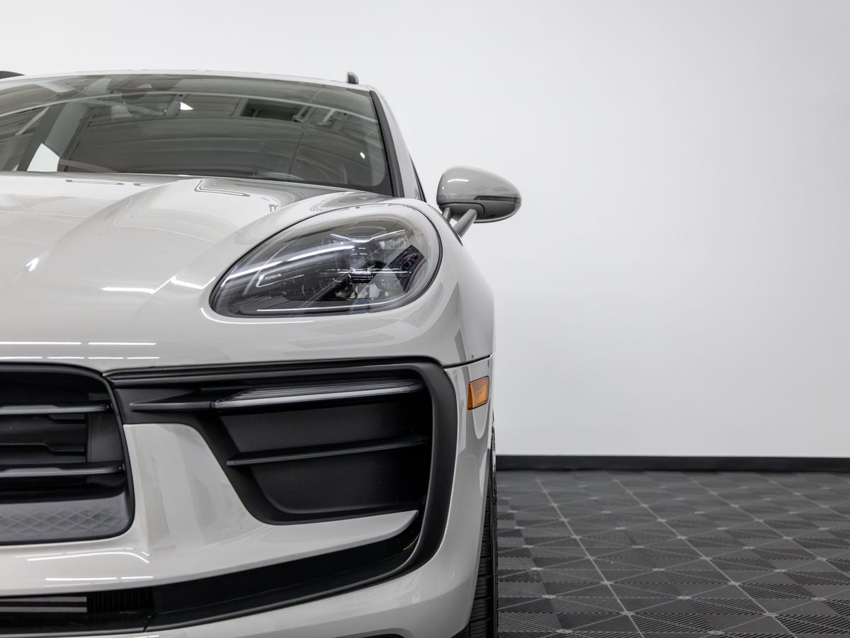 2025 Porsche Macan Macan