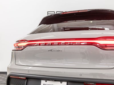 2025 Porsche Macan Macan