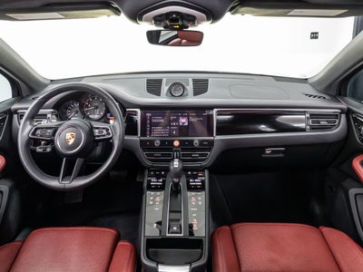 2025 Porsche Macan Macan