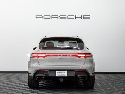 2025 Porsche Macan Macan