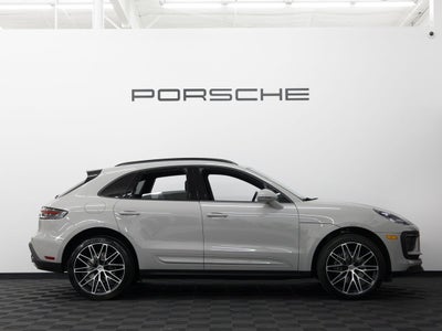 2025 Porsche Macan Macan