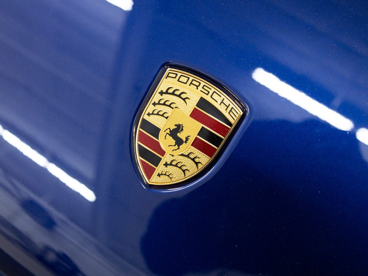 2026 Porsche Macan Base