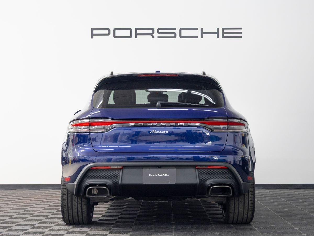 2026 Porsche Macan Base