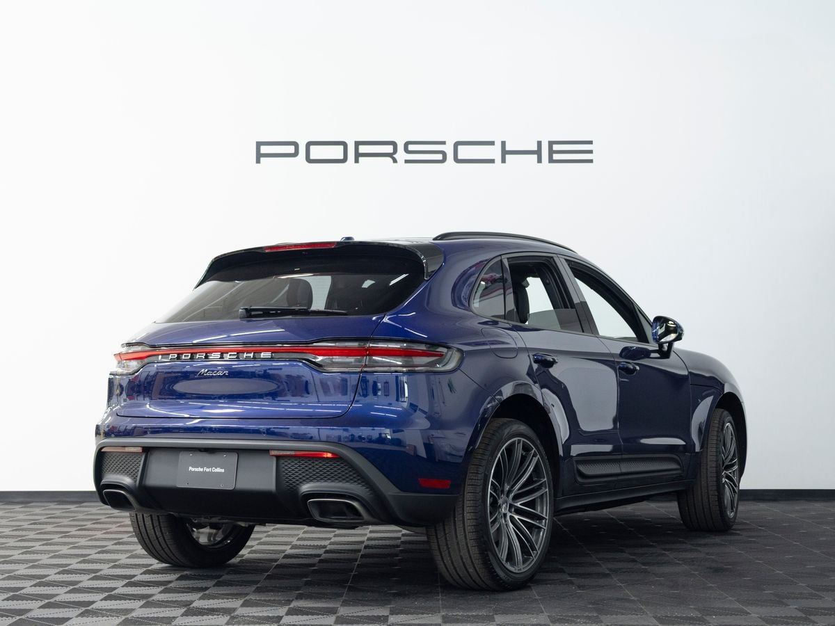2026 Porsche Macan Base