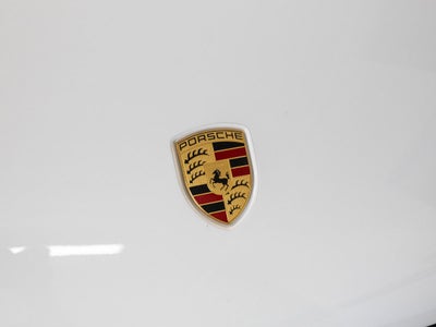 2023 Porsche Macan Macan (MY23)
