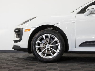 2023 Porsche Macan Macan (MY23)