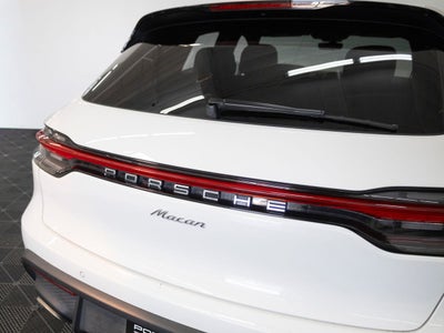 2023 Porsche Macan Macan (MY23)