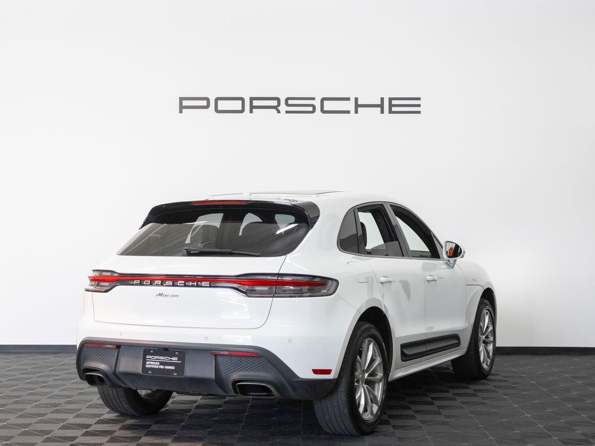 2023 Porsche Macan Macan (MY23)