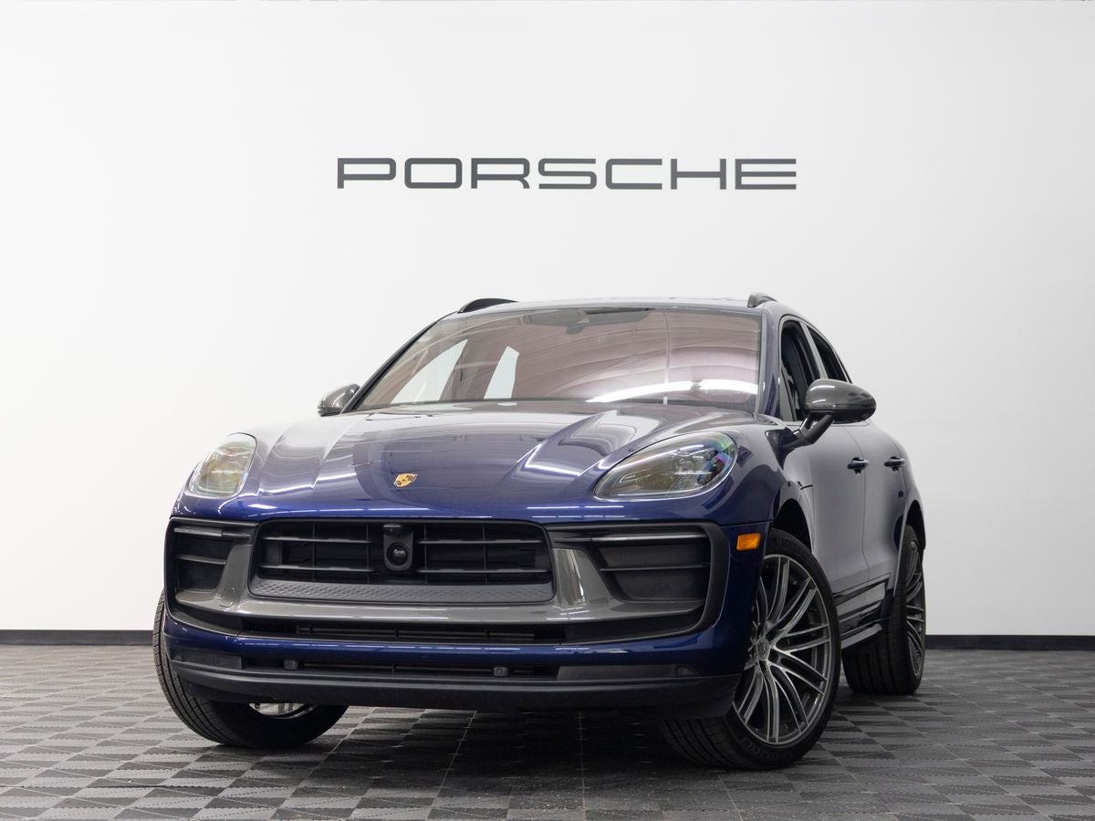 2025 Porsche Macan T