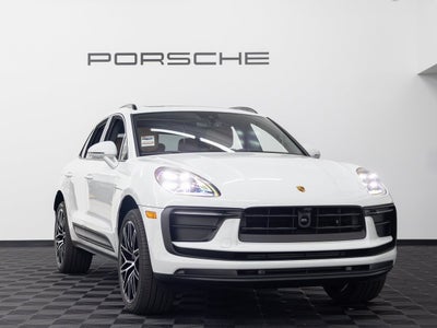 2026 Porsche Macan Base