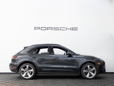 2026 Porsche Macan Macan