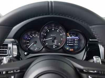 2026 Porsche Macan T