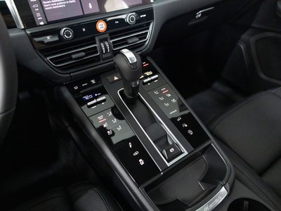 2026 Porsche Macan T