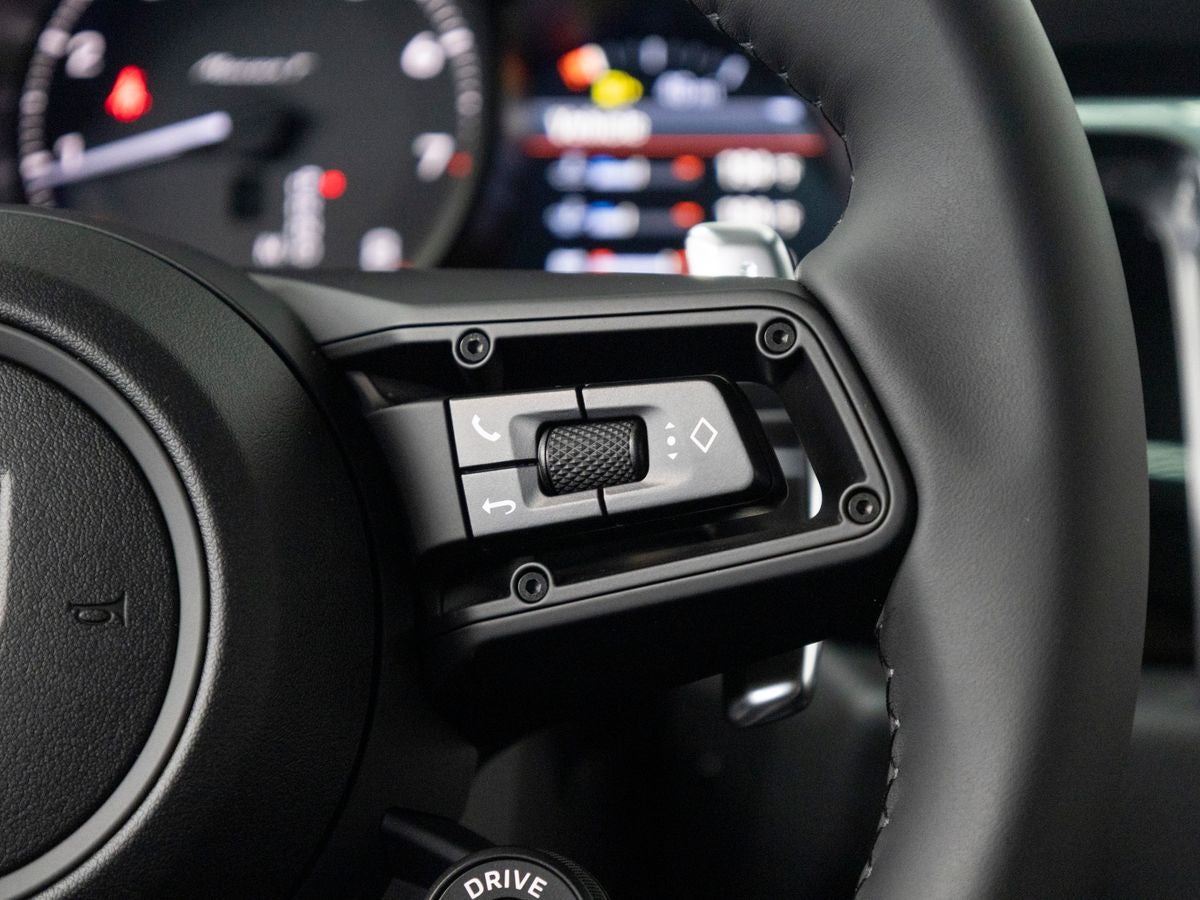 2026 Porsche Macan T