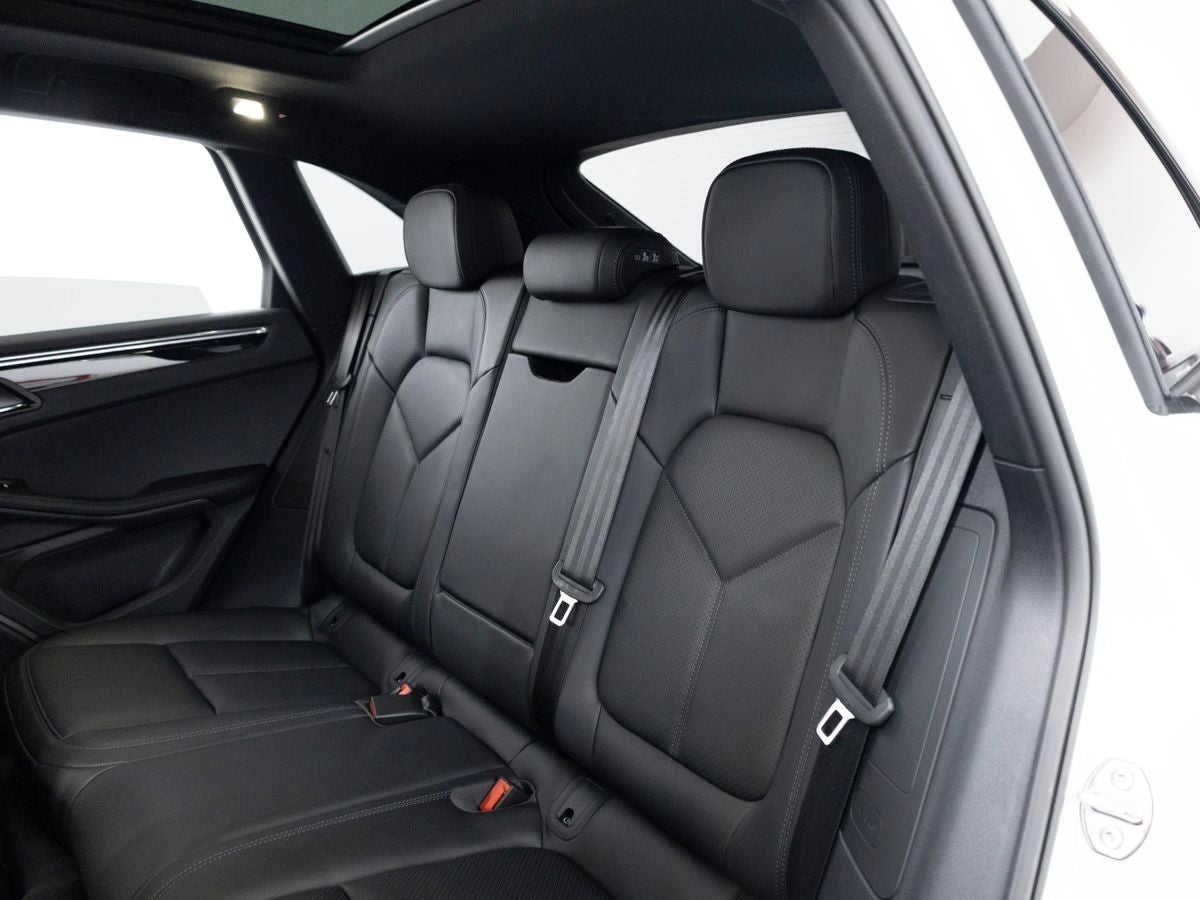 2026 Porsche Macan T
