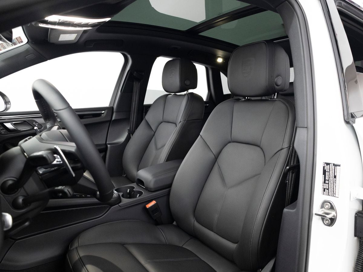 2026 Porsche Macan T