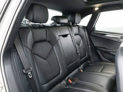 2023 Porsche Macan Macan (MY23)