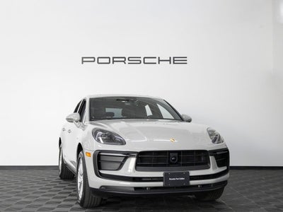 2023 Porsche Macan Macan (MY23)