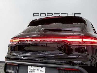 2026 Porsche Macan Macan