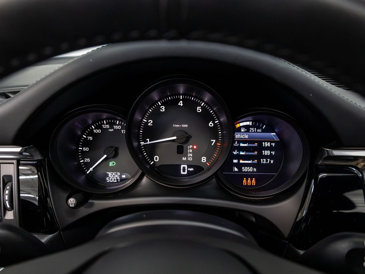 2026 Porsche Macan Macan