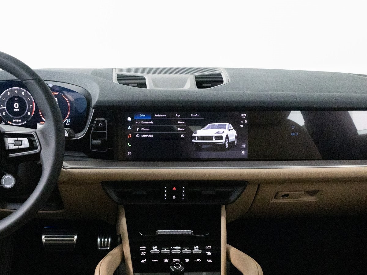 2026 Porsche Cayenne Base